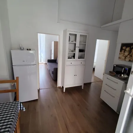 Kolbe Hvar Piazza * フヴァル