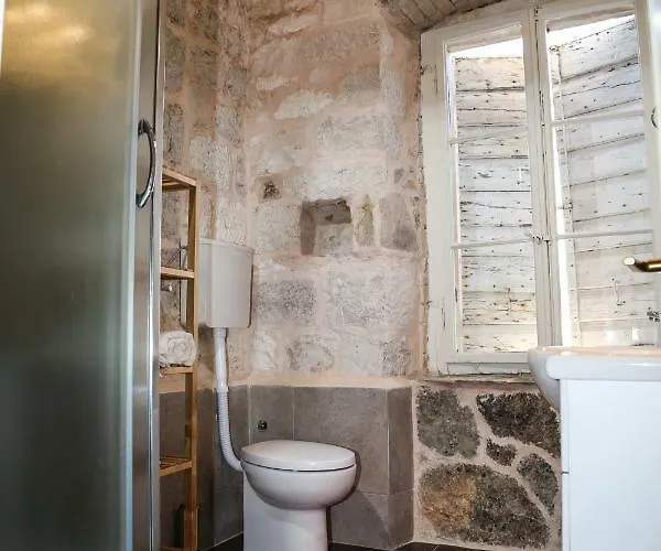 Kolbe Hvar Piazza * フヴァル