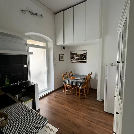 Kolbe Hvar Piazza Hvar Town