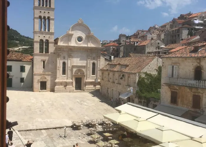 Kolbe Hvar Piazza Apartman