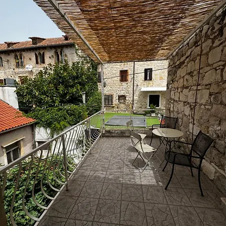 Kolbe Hvar Piazza * هفار